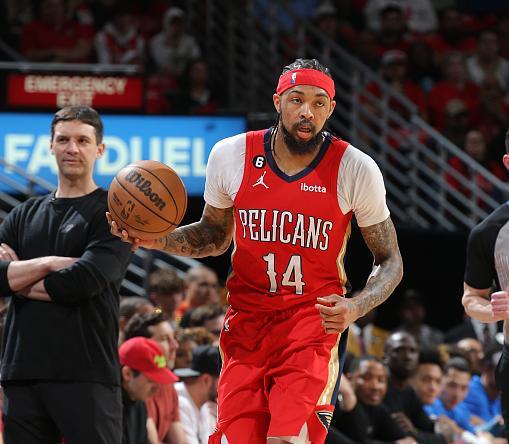 内线薄弱的 内线薄弱的