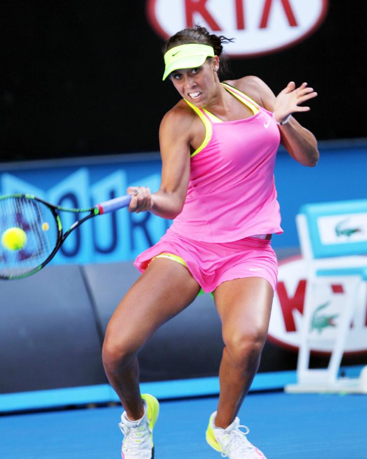 他成功地打 他成功地打